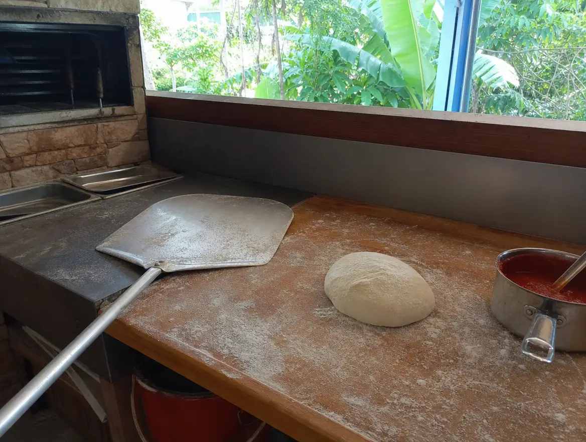 Pizzaiolo / pizzaiola, Bandrélé · 1600 € (Bandrélé)