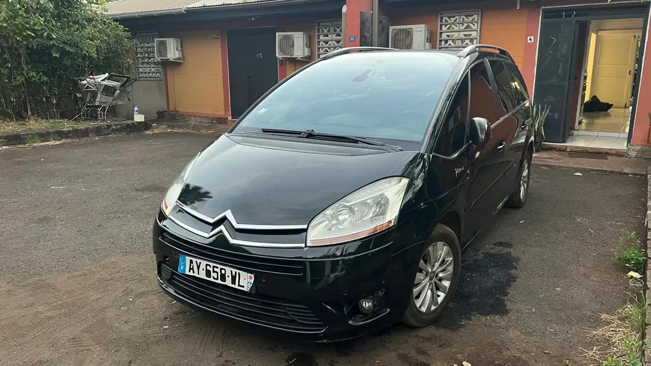 🚗 À VENDRE – Citroën C4 Grand Picasso 1.6 HDi 110 ch – 7 places 🚗 — 3500 € (Tsingoni)